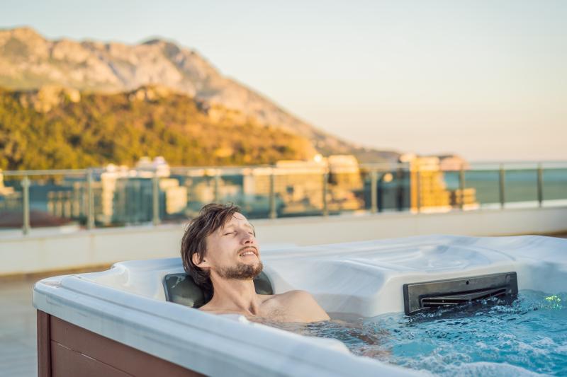 Comment choisir le meilleur distributeur de spa pour votre projet